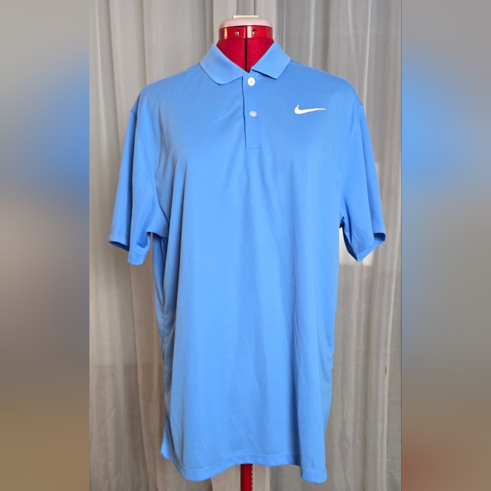 Nike DRI-FIT Polo Shirt | Men's Medium | Powder Blue